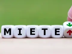 Würfel zeigen "MIETE" und einen Pfeil nach oben/unten. Der Mietspiegel Salzkotten könnte sich ändern.