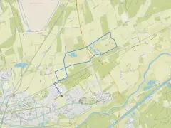 Eine blaue Route schlängelt sich durch Felder und Wälder, vorbei an Gewässern und durch die Nähe von Dorsten.